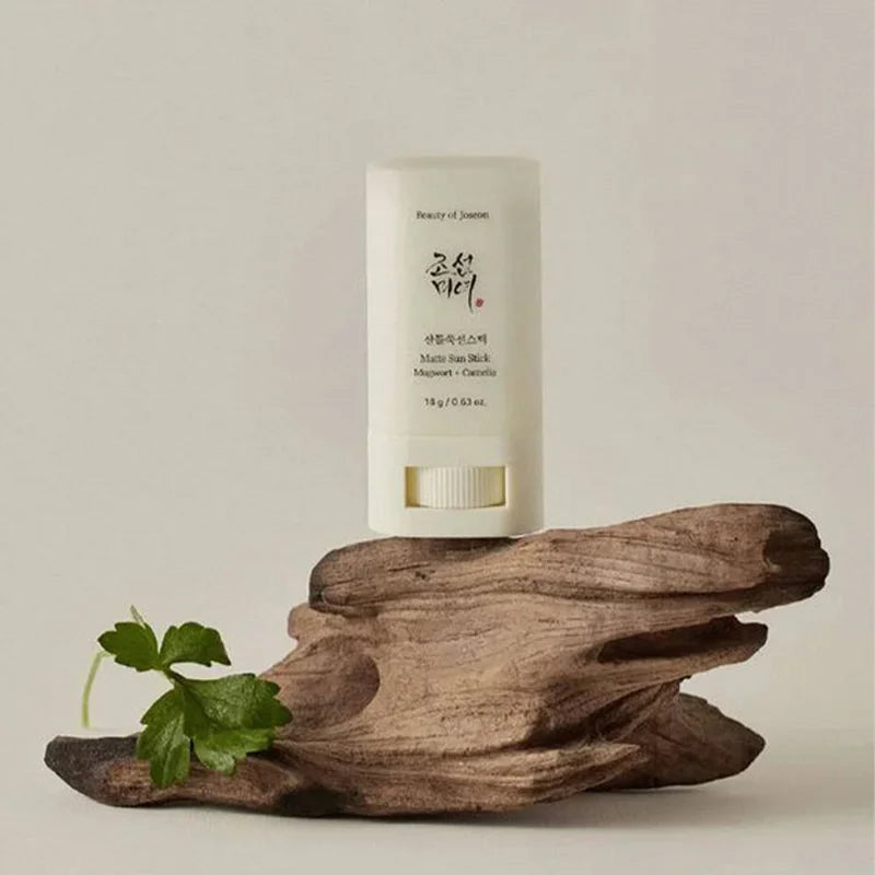 Protector Solar Coreano Mugwort + Camelia SPF50 PA++++ Beauty of Joseon - Tokio Beauty Skin